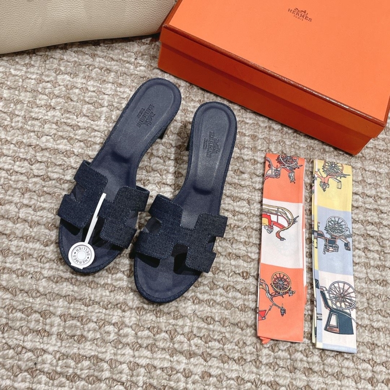 Hermes Slippers